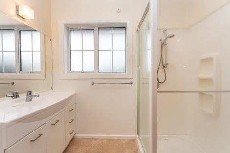 Photo of property in 1 Pulford Place, Ilam, Christchurch, 8041