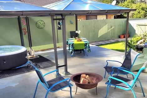 Photo of property in 16 Muirfield Street, Wattle Downs, Auckland, 2103