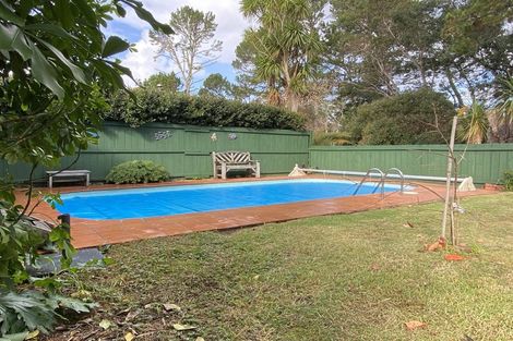 Photo of property in 66 Paragon Avenue, Beach Haven, Auckland, 0626