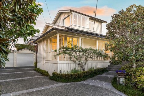 Photo of property in 13 Cameron Street, Takapuna, Auckland, 0622