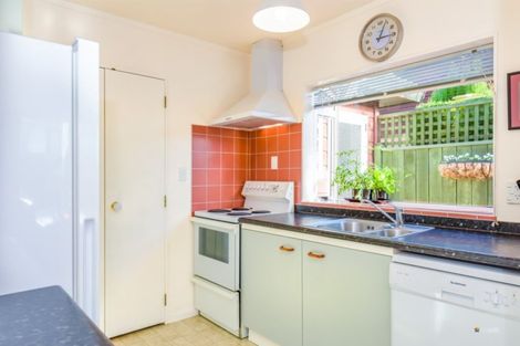 Photo of property in 5/6 Palmer Crescent, Silverstream, Upper Hutt, 5019