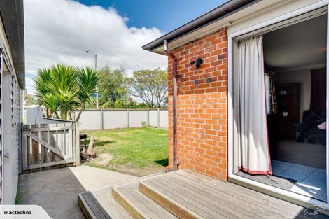 Photo of property in 130 Nuffield Avenue, Marewa, Napier, 4110
