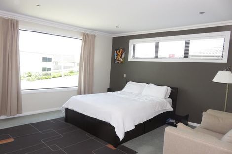 Photo of property in 30 Mo Street, Camborne, Porirua, 5026