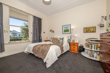 Photo of property in 52 Romilly Street, Westport, 7825