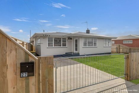 Photo of property in 27 Freyberg Street, Levin, 5510