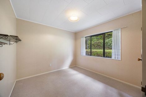 Photo of property in 13 Pentland Place, Highlands Park, New Plymouth, 4312