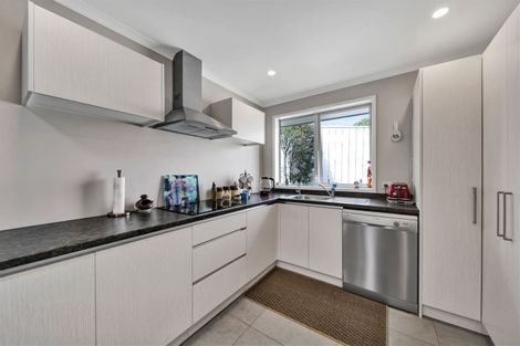 Photo of property in 47a Penrod Drive, Bell Block, New Plymouth, 4312