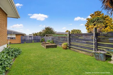 Photo of property in 2/1151 Bank Street, Te Awamutu, 3800