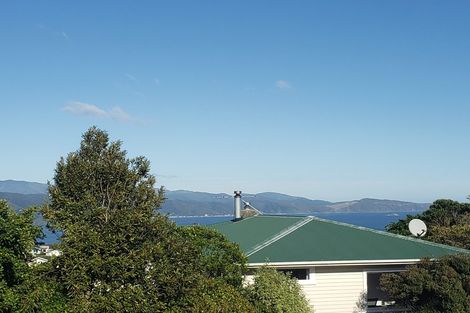 Photo of property in 20a Acacia Avenue, Maungaraki, Lower Hutt, 5010