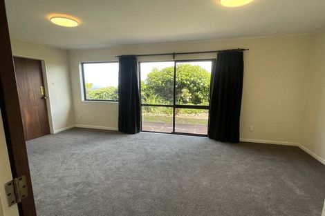 Photo of property in 2 Flint Way, Northland, Wellington, 6012