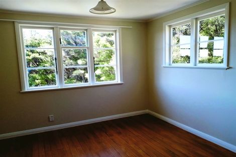 Photo of property in 15 Lichen Grove, Russell, 0272