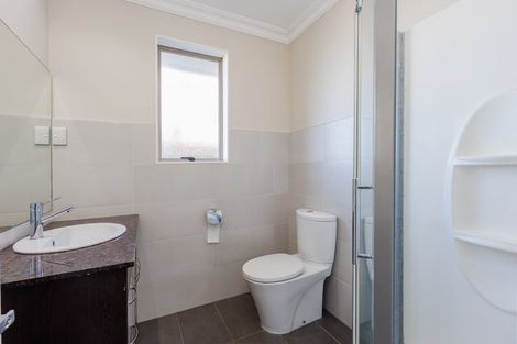 Photo of property in 11 Tekapo Rise, Fairview Heights, Auckland, 0632