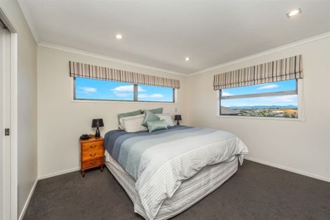 Photo of property in 27 Longbow Terrace, Flagstaff, Hamilton, 3210