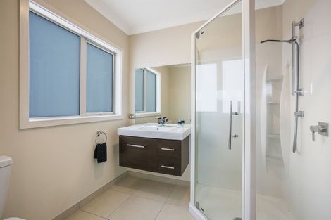 Photo of property in 4 Paparoa Crescent, Aotea, Porirua, 5024