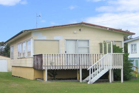Photo of property in 11 Pio Road, Bowentown, Waihi Beach, 3177