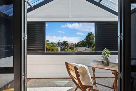 Photo of property in 2/58 Drake Street, Howick, Auckland, 2014