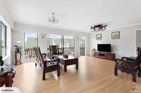 Photo of property in 7 Kallista Place, Browns Bay, Auckland, 0630