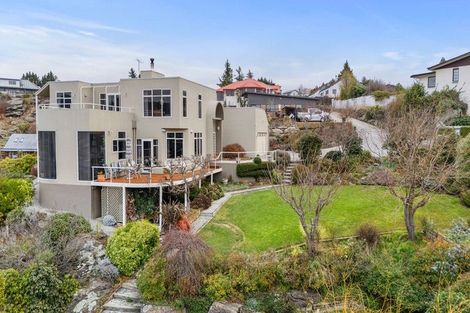 Photo of property in 25 Aronui Road, Bridge Hill, Alexandra, 9320