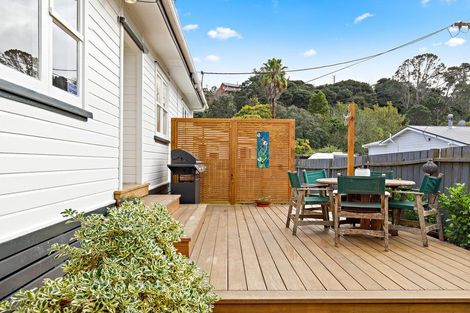 Photo of property in 2/24 Woodside Road, Massey, Auckland, 0614