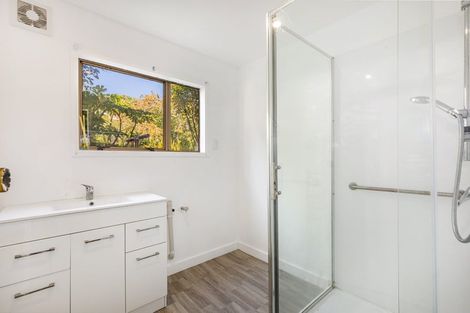 Photo of property in 49 Kinloch Place, Papakowhai, Porirua, 5024