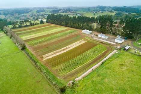 Photo of property in 1120i Waiuku Road, Waiuku, 2681