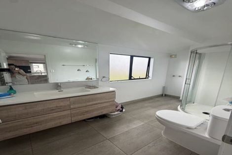 Photo of property in 147 Bruce Mclaren Road, Henderson, Auckland, 0612