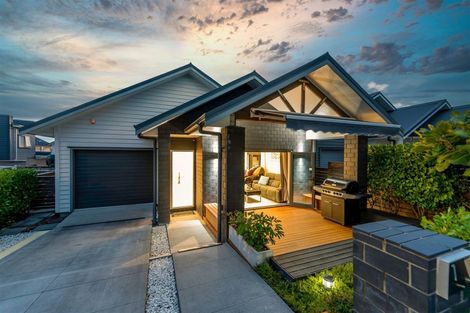 Photo of property in 7 Weta Road, Hobsonville, Auckland, 0616