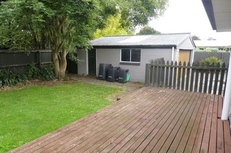 Photo of property in 11 Valerie Place, Redwood, Christchurch, 8051