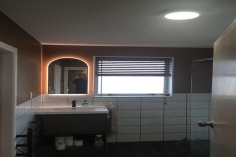 Photo of property in 92 Randolph Street, Woolston, Christchurch, 8062