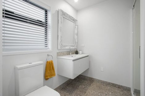 Photo of property in 13 Stingray Drive, Omokoroa, 3114