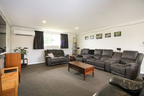 Photo of property in 281 Hoihere Road, Tiakitahuna, Palmerston North, 4477
