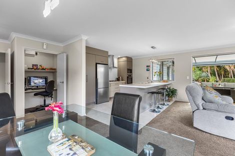 Photo of property in 38 Roxbury Place, Papamoa Beach, Papamoa, 3118