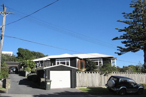 Photo of property in 4 Poplar Avenue, Raumati South, Paraparaumu, 5032