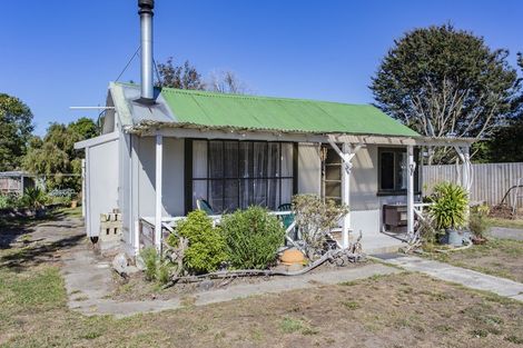 Photo of property in 29 Cross Street, Waikuku Beach, 7473