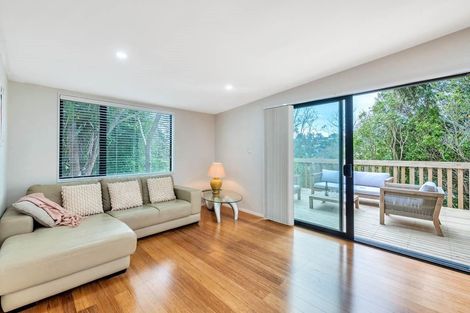 Photo of property in 50a Danbury Drive, Torbay, Auckland, 0630