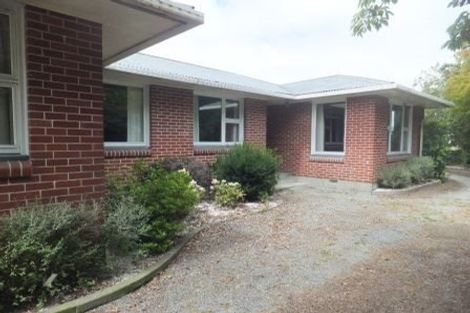 Photo of property in 16 Mclellan Place, Ilam, Christchurch, 8041