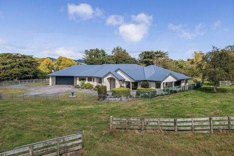 Photo of property in 7 Jones Deviation, Pauatahanui, Porirua, 5381