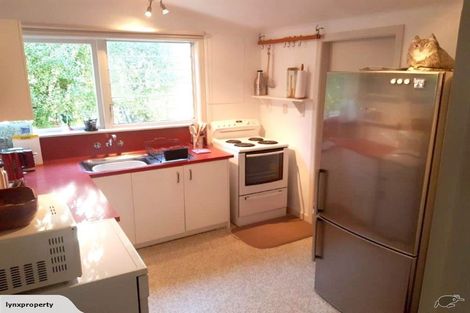 Photo of property in 379 Muritai Road, Eastbourne, Lower Hutt, 5013