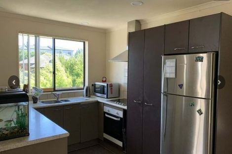 Photo of property in 10 Nimstedt Avenue, Oteha, Auckland, 0632