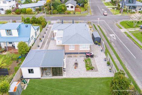 Photo of property in 20 Cook Street, Carters Beach, Westport, 7825