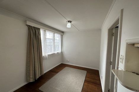 Photo of property in 33 Leicester Street, Cannons Creek, Porirua, 5024