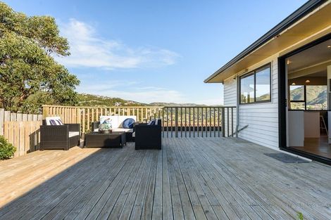 Photo of property in 34 Percy Dyett Drive, Karori, Wellington, 6012