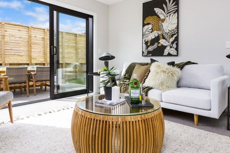 Photo of property in 42a Moeraki Road, Maoribank, Upper Hutt, 5018