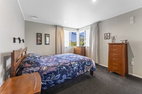 Photo of property in 7 Gainsborough Grove, Belmont, Lower Hutt, 5010