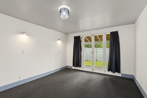 Photo of property in 3 Queen Street, Coalgate, 7673