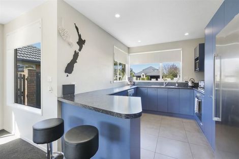 Photo of property in 38 Forest Drive, Parklands, Christchurch, 8083