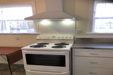 Photo of property in Shakespeare Flats, 8/48 Merton Street, Trentham, Upper Hutt, 5018