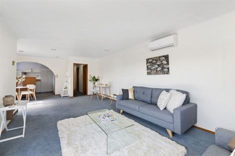 Photo of property in 1/6 Calverton Place, Halswell, Christchurch, 8025