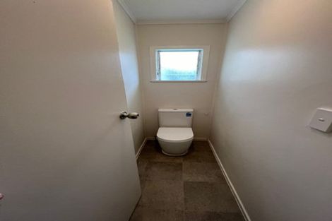 Photo of property in 112 Cargill Street, Papakura, 2110