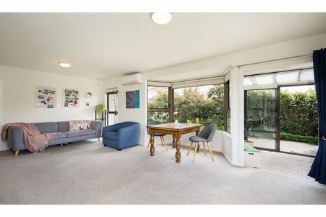 Photo of property in 1/11 Young Street, Somerfield, Christchurch, 8024